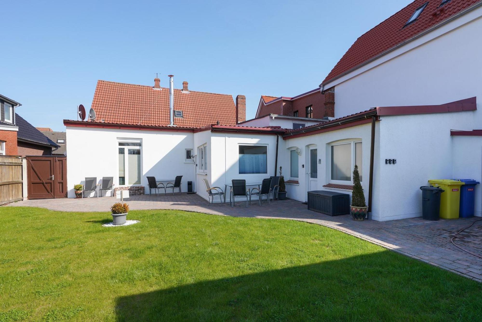 Hotel Windrose Borkum Bagian luar foto
